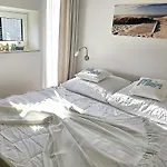 Hamburger Str 2 We 4 *